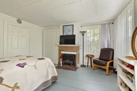 14 Barker Road Thetford VT 05058