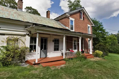 14 Barker Road Thetford VT 05058