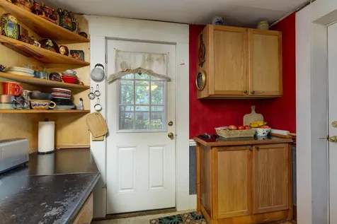 14 Barker Road Thetford VT 05058