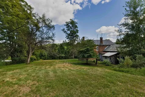 14 Barker Road Thetford VT 05058