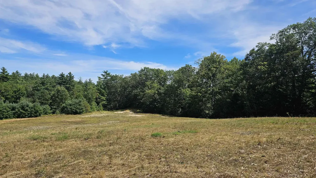 7-107 Gleason Falls Road Hillsborough NH 03244