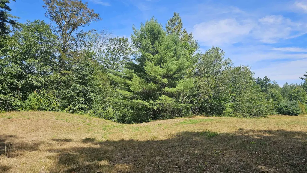 M7 L107 Gleason Falls Road Hillsborough NH 03244