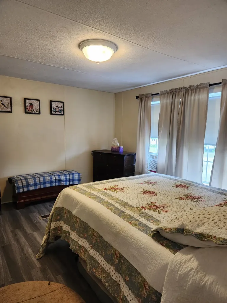 41 Mountainview Road Swanzey NH 03446