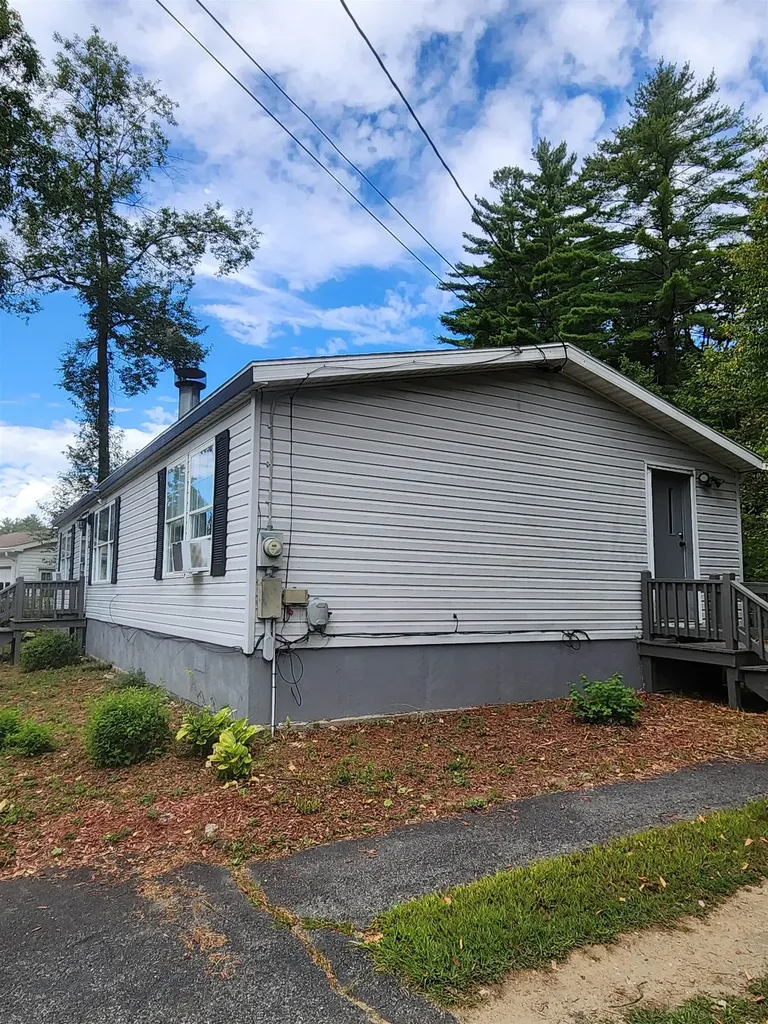 41 Mountainview Road Swanzey NH 03446