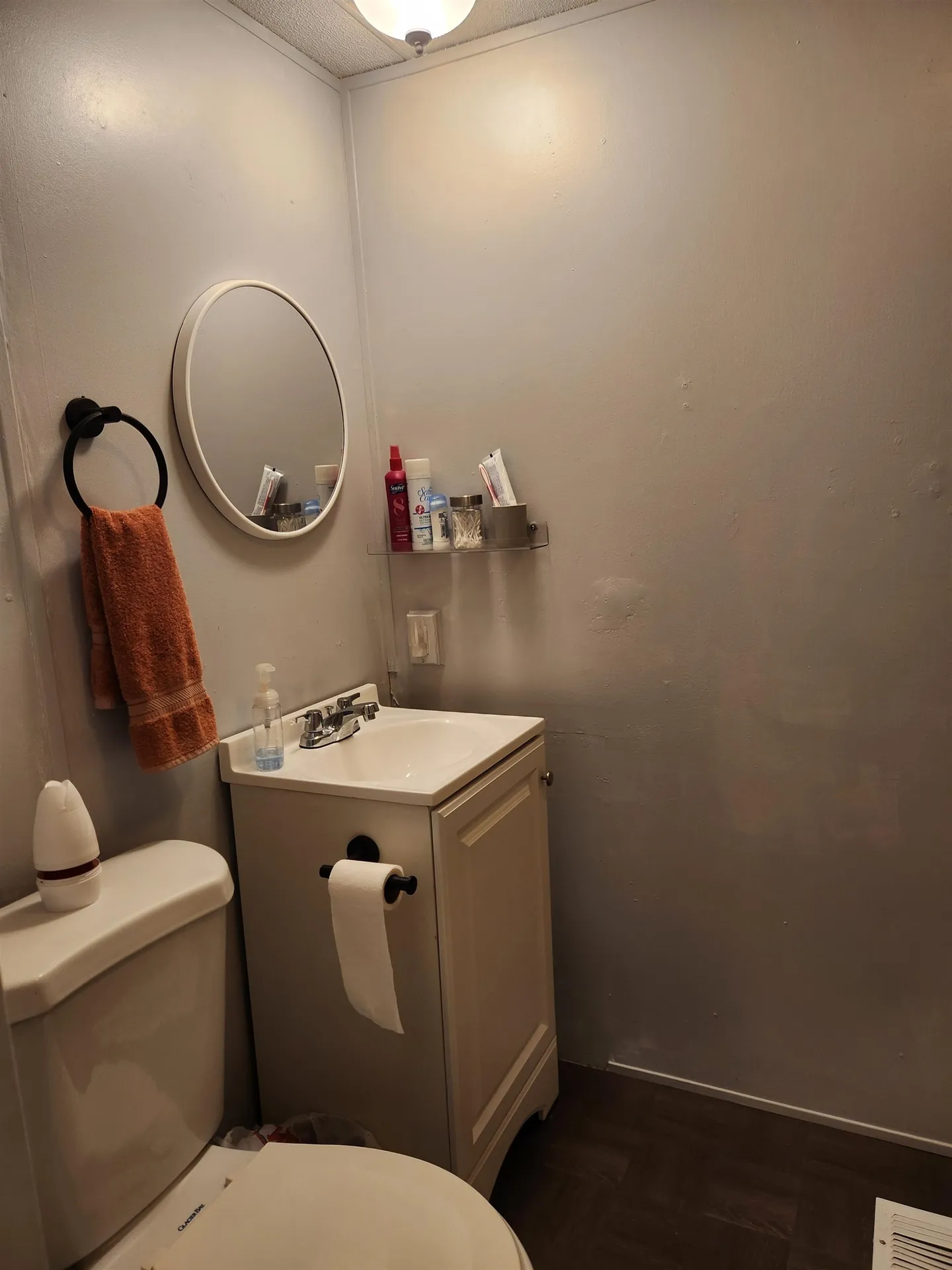 41 Mountainview Road Swanzey NH 03446