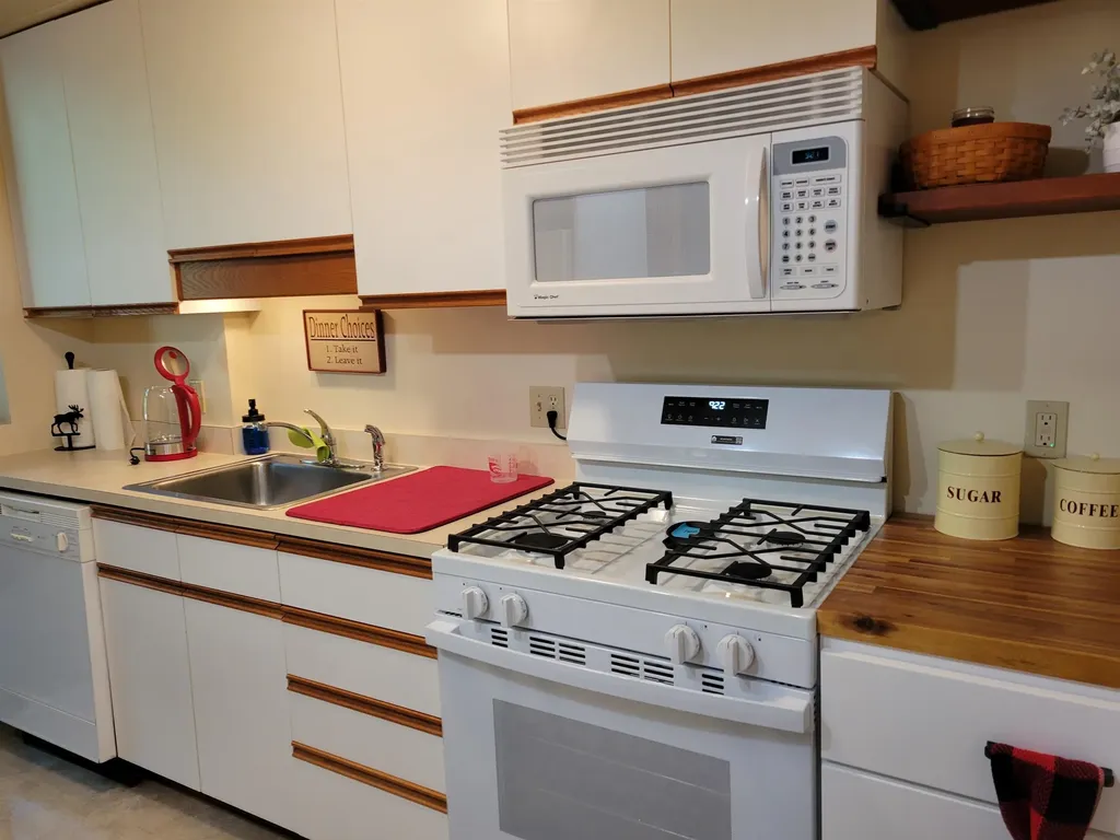 59 Bryant Drive Conway NH 03818