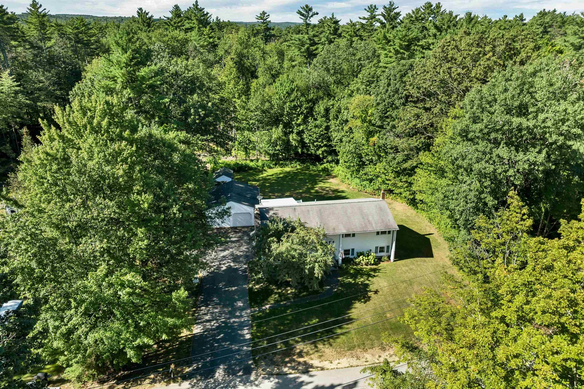 6 Woodland Circle Bow NH 03304