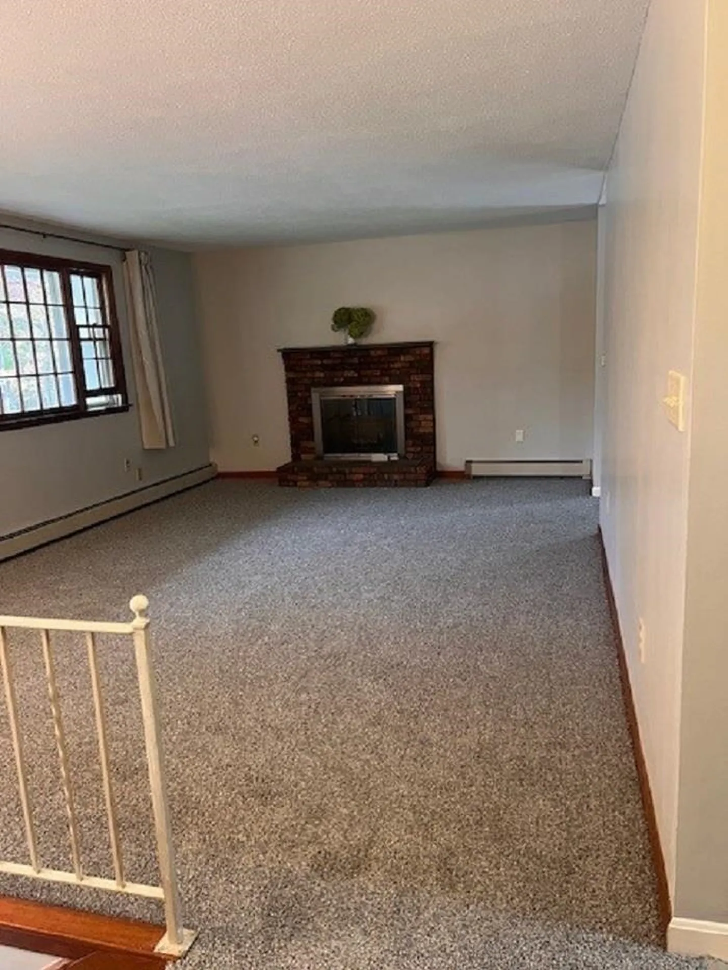 6 Woodland Circle Bow NH 03304