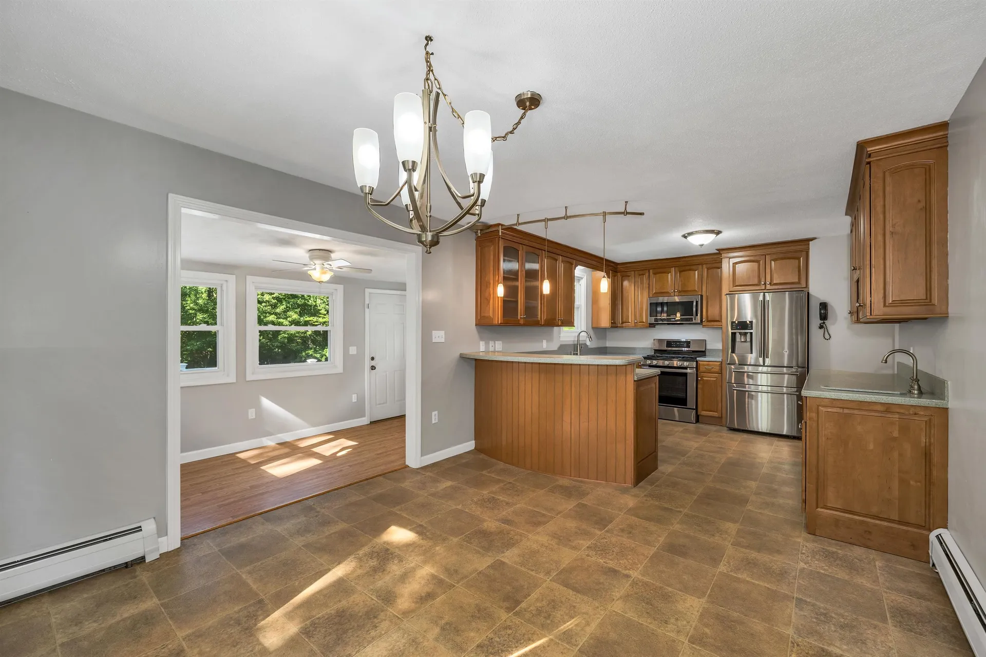 6 Woodland Circle Bow NH 03304