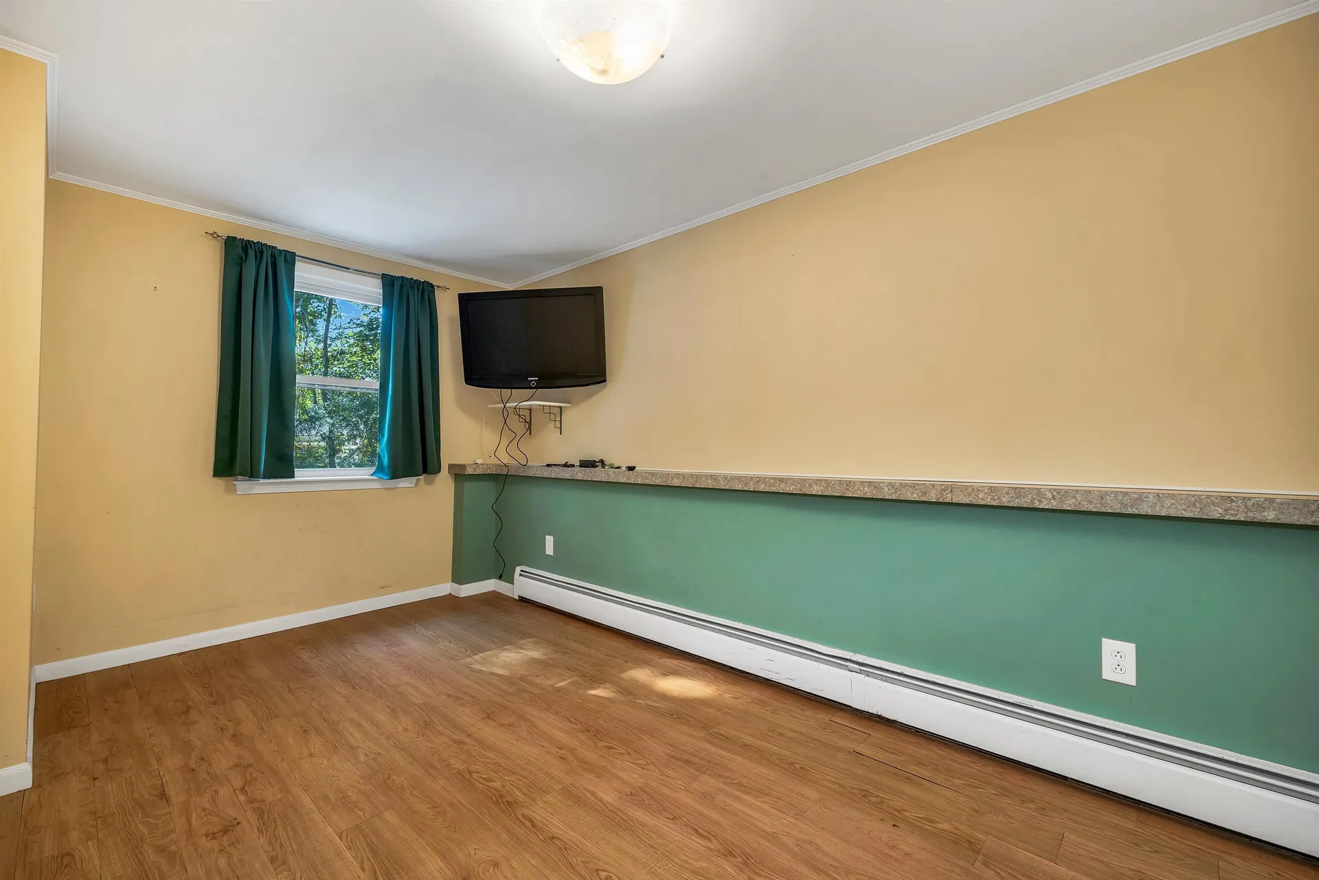 6 Woodland Circle Bow NH 03304