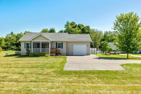 1 Jeannines Lane Grand Isle VT 05458