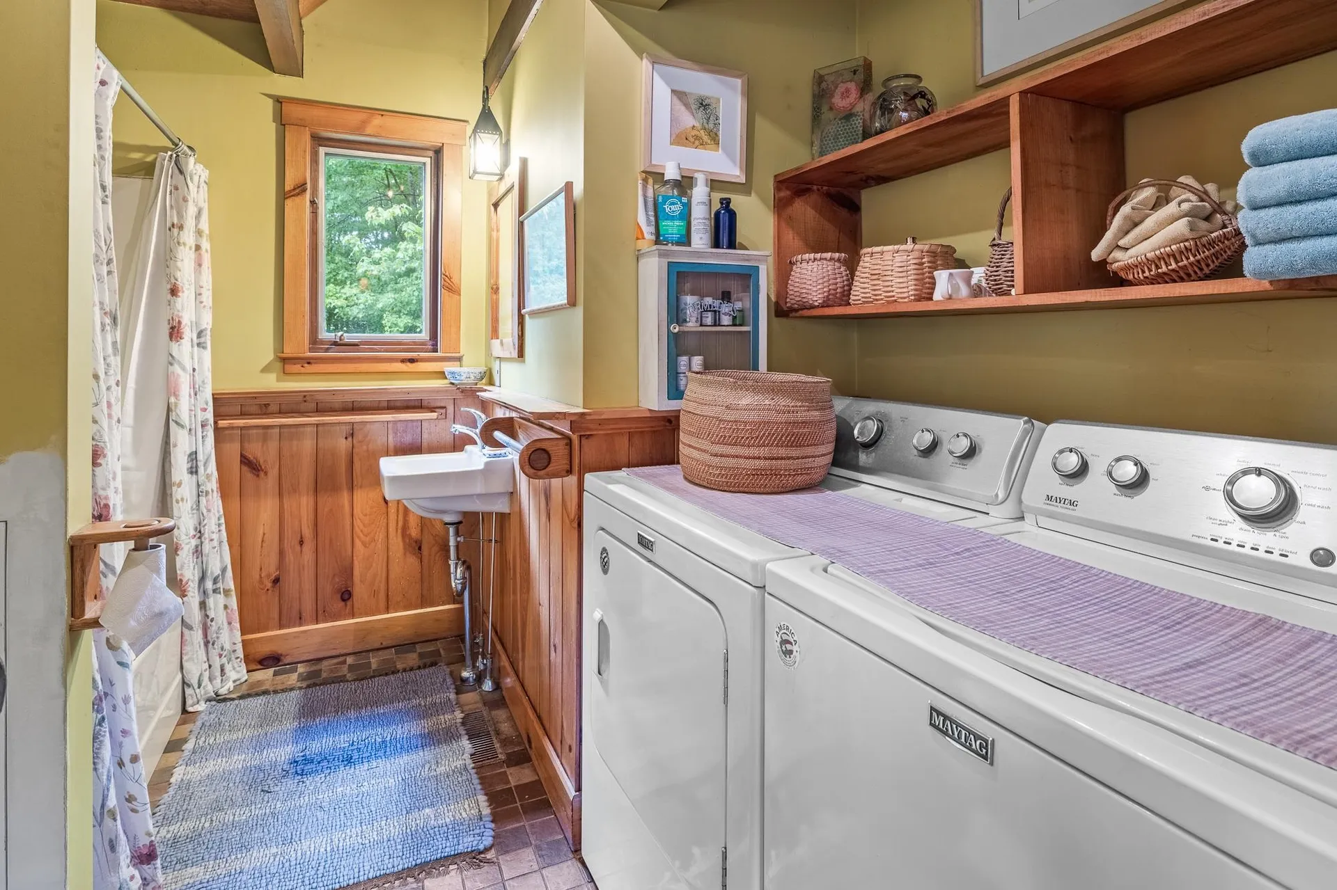 13 Poor Farm Road Hartland VT 05048