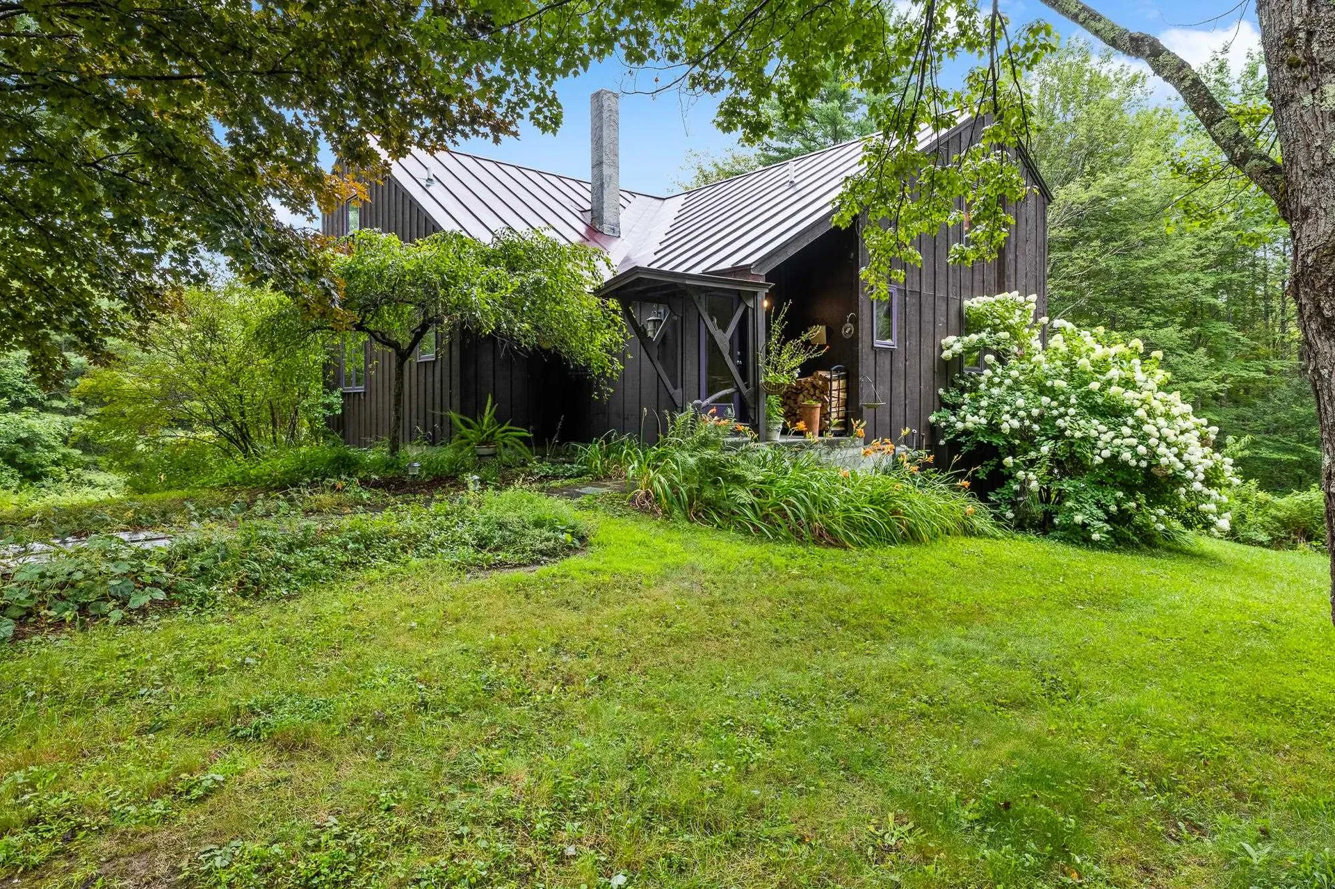 13 Poor Farm Road Hartland VT 05048