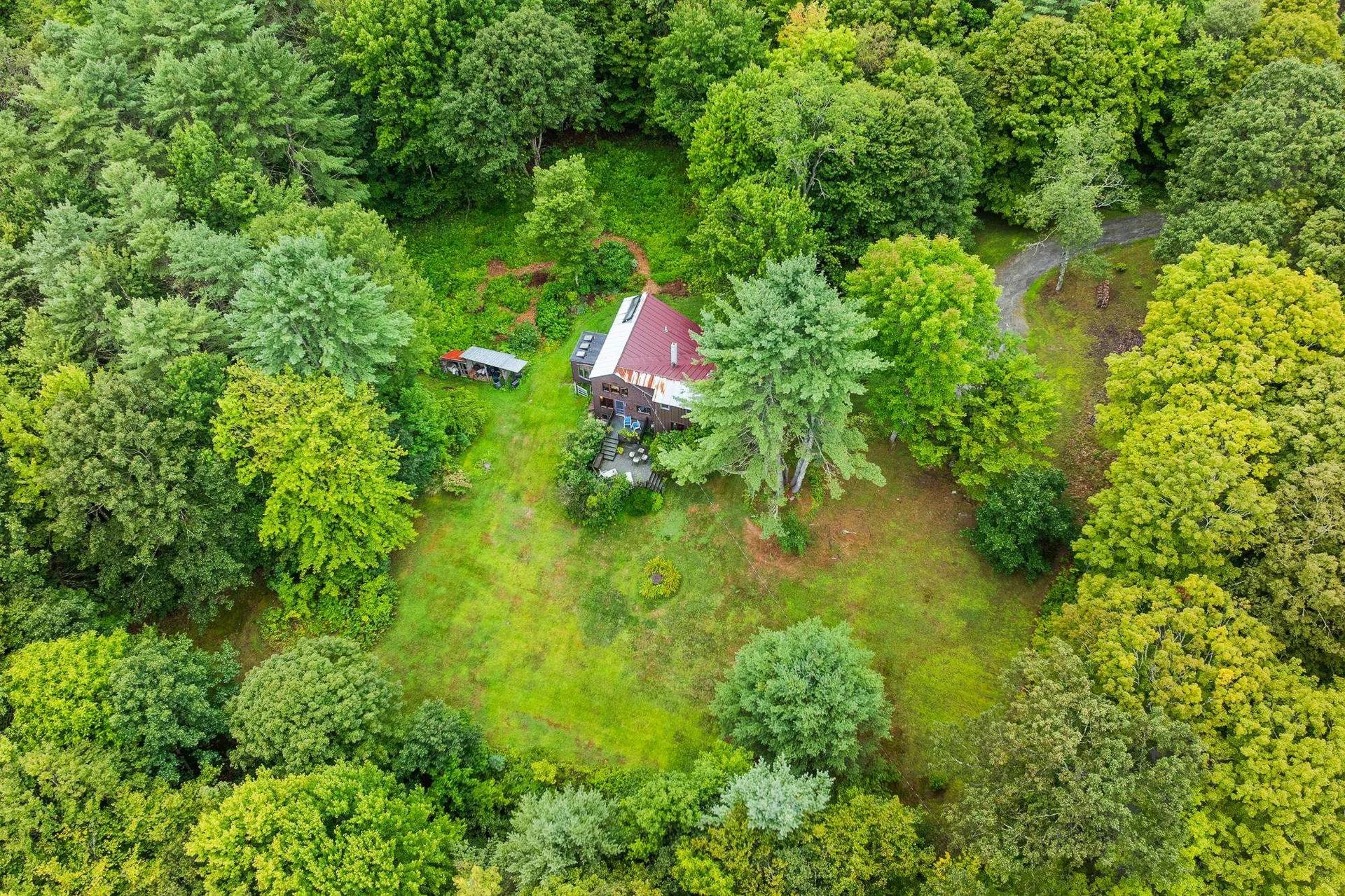 13 Poor Farm Road Hartland VT 05048