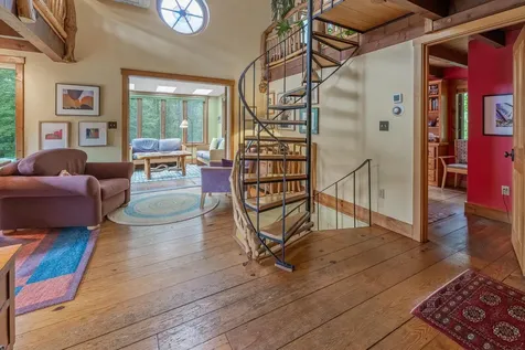 13 Poor Farm Road Hartland VT 05048