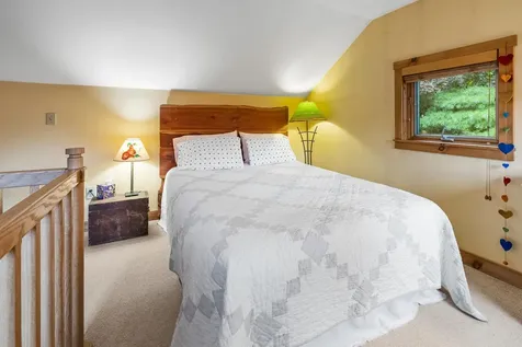 13 Poor Farm Road Hartland VT 05048