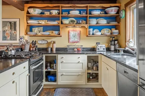 13 Poor Farm Road Hartland VT 05048