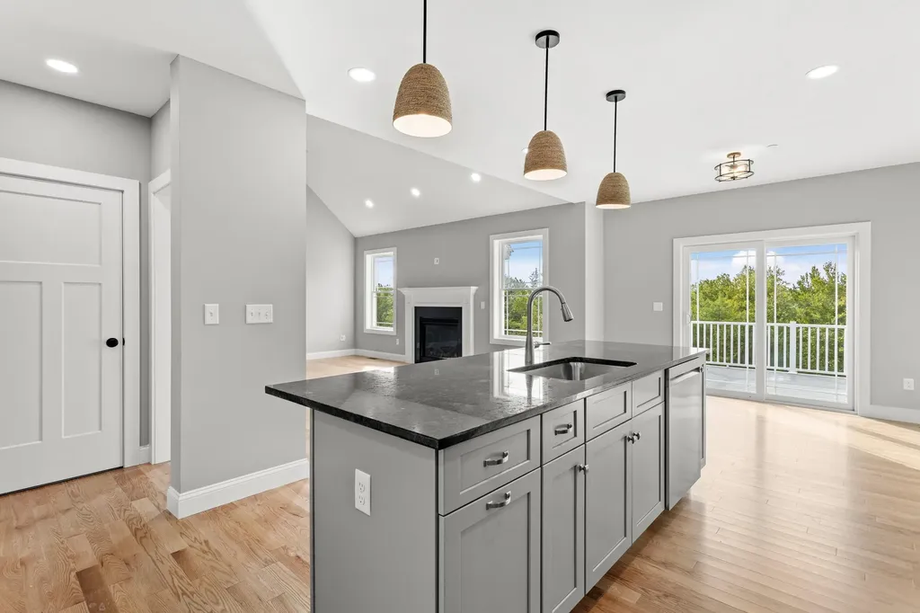 70 Gile Hill Road Dunbarton NH 03046