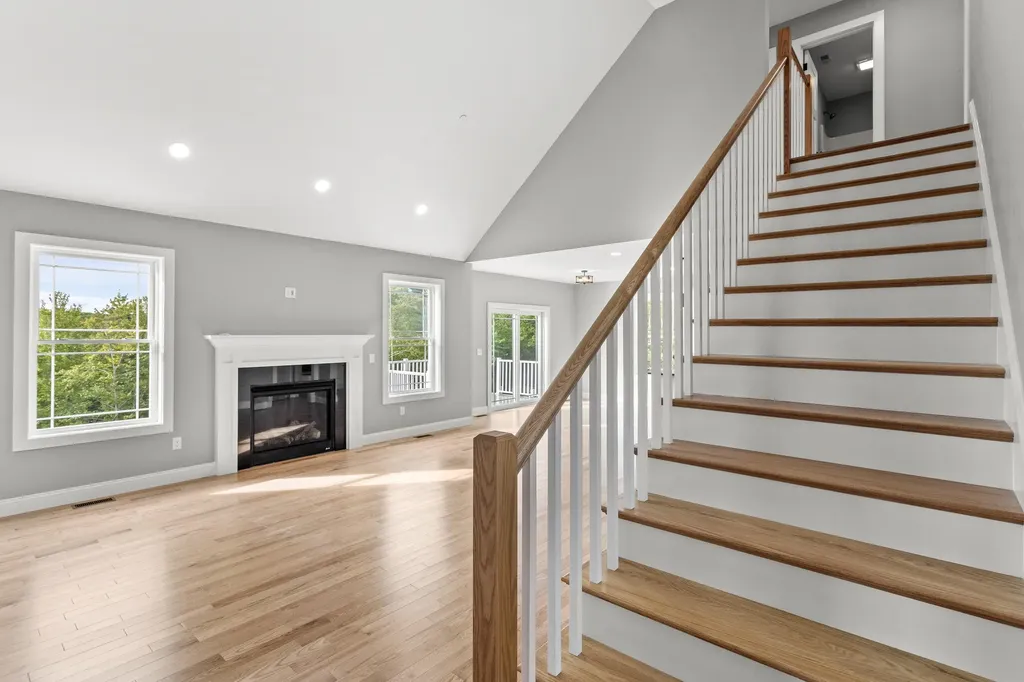 70 Gile Hill Road Dunbarton NH 03046