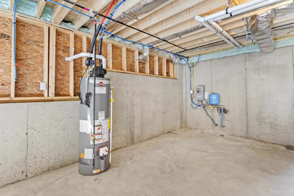 70 Gile Hill Road Dunbarton NH 03046