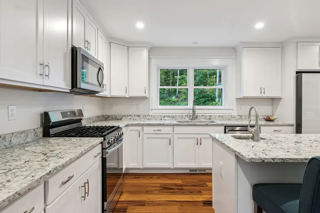 898 Route 132 Thetford VT 05075