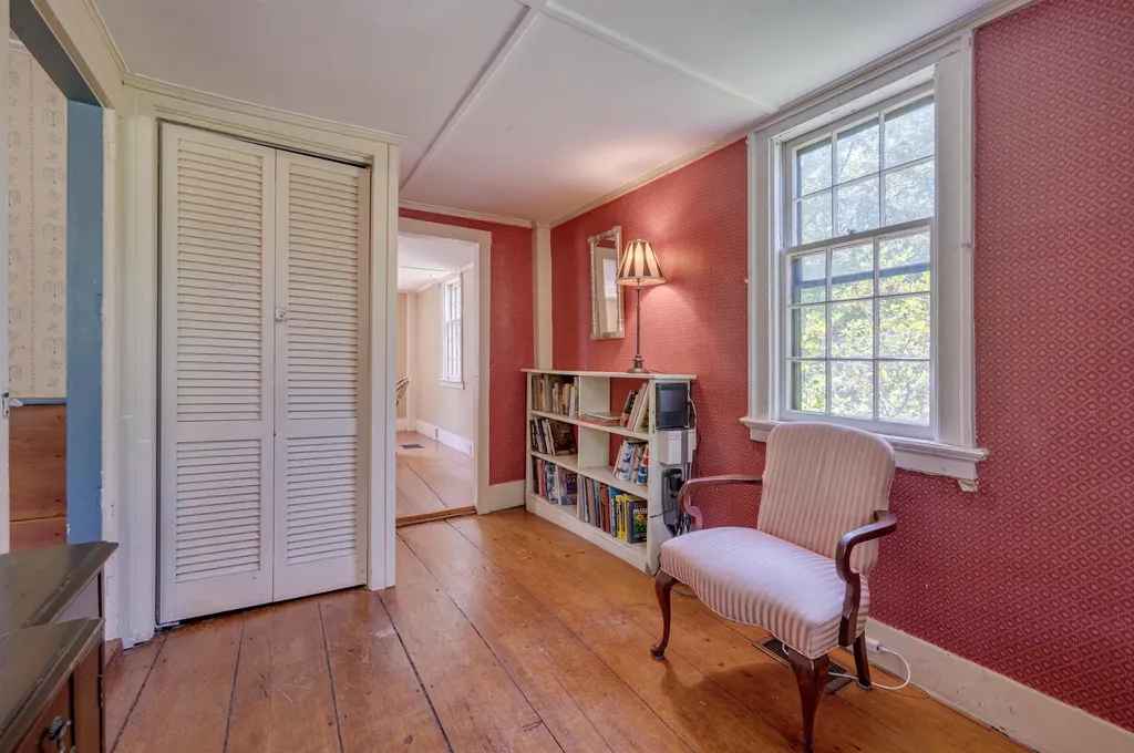 10 Dodge Hill Road Sutton NH 03273