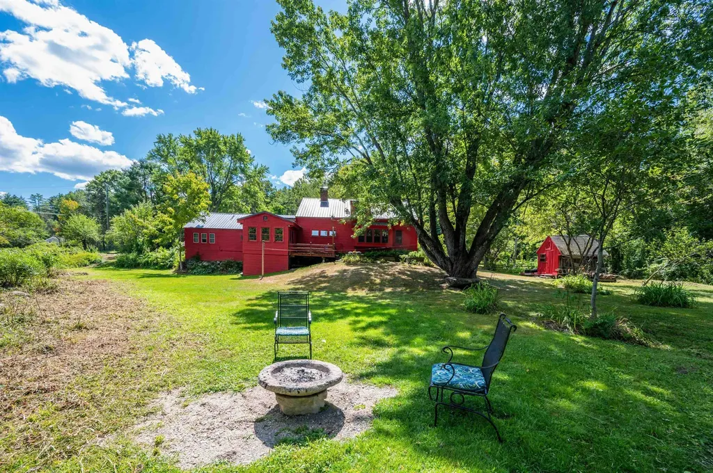 10 Dodge Hill Road Sutton NH 03273