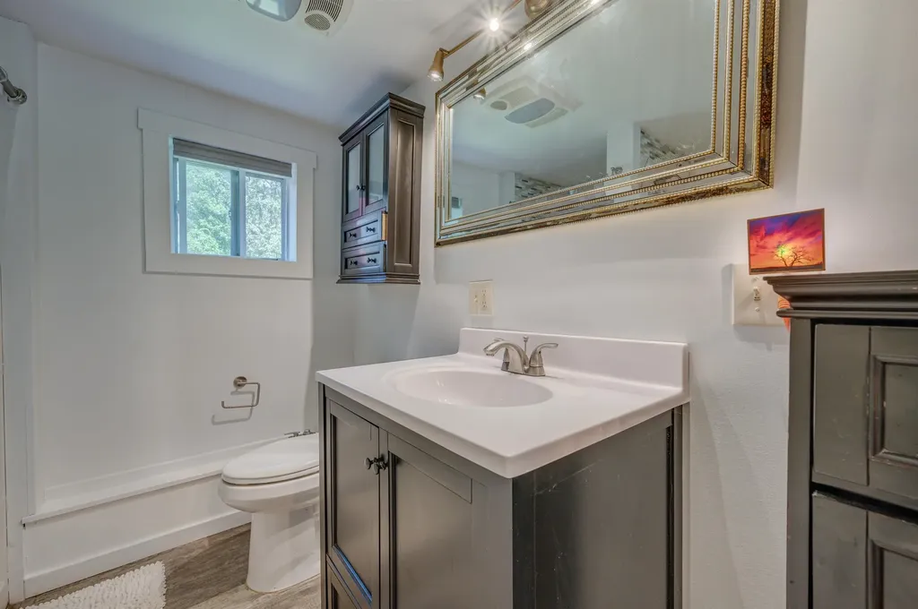 10 Dodge Hill Road Sutton NH 03273