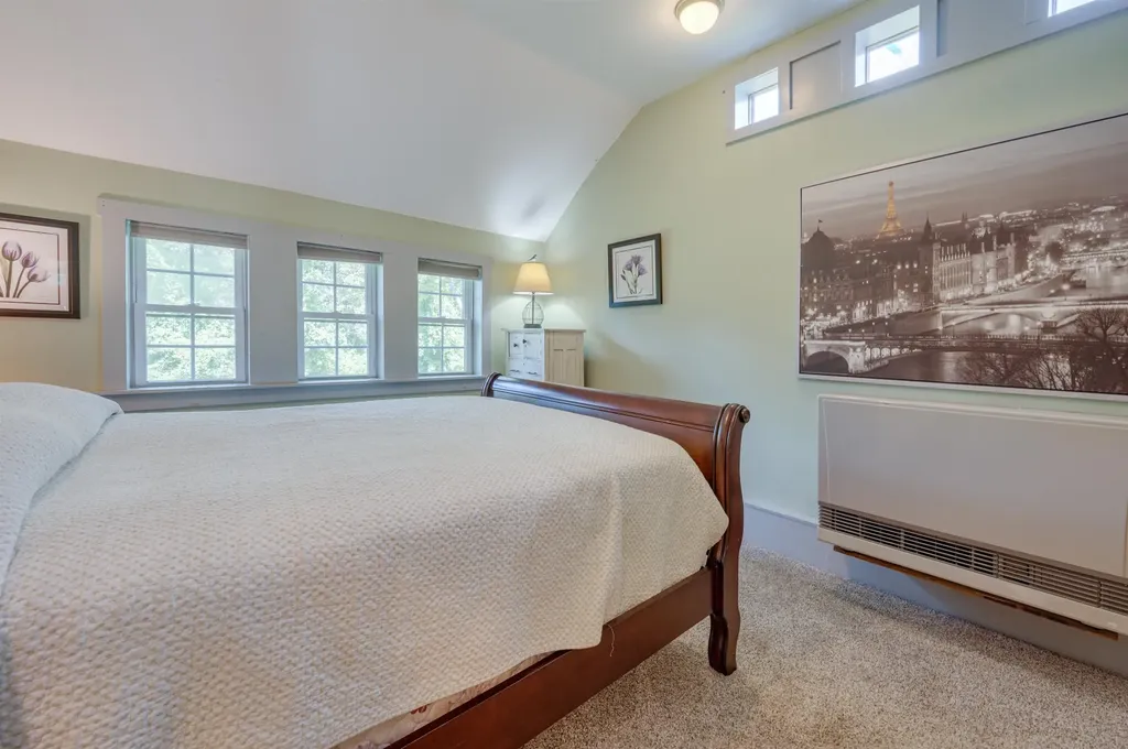 10 Dodge Hill Road Sutton NH 03273