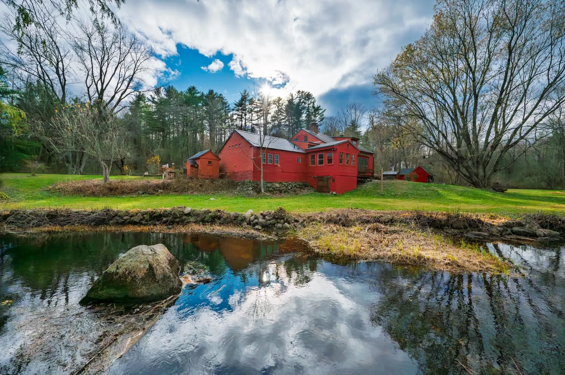 10 Dodge Hill Road Sutton NH 03273