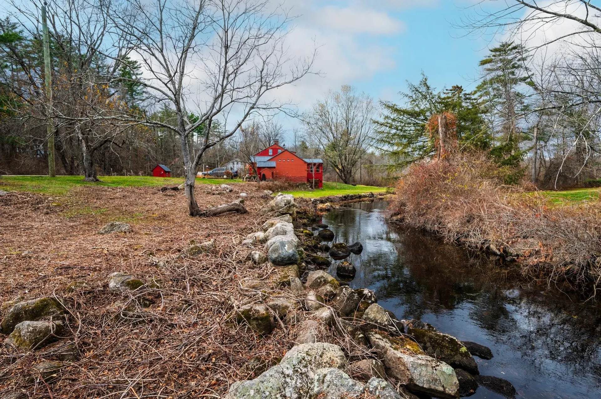 10 Dodge Hill Road Sutton NH 03273