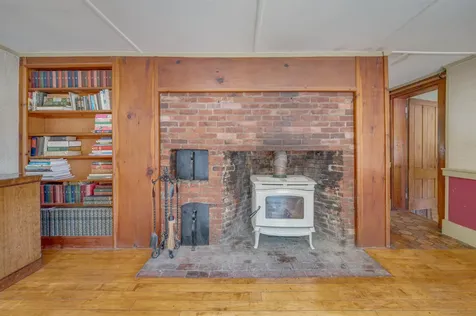 10 Dodge Hill Road Sutton NH 03273