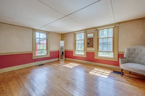 10 Dodge Hill Road Sutton NH 03273