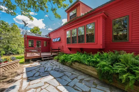 10 Dodge Hill Road Sutton NH 03273