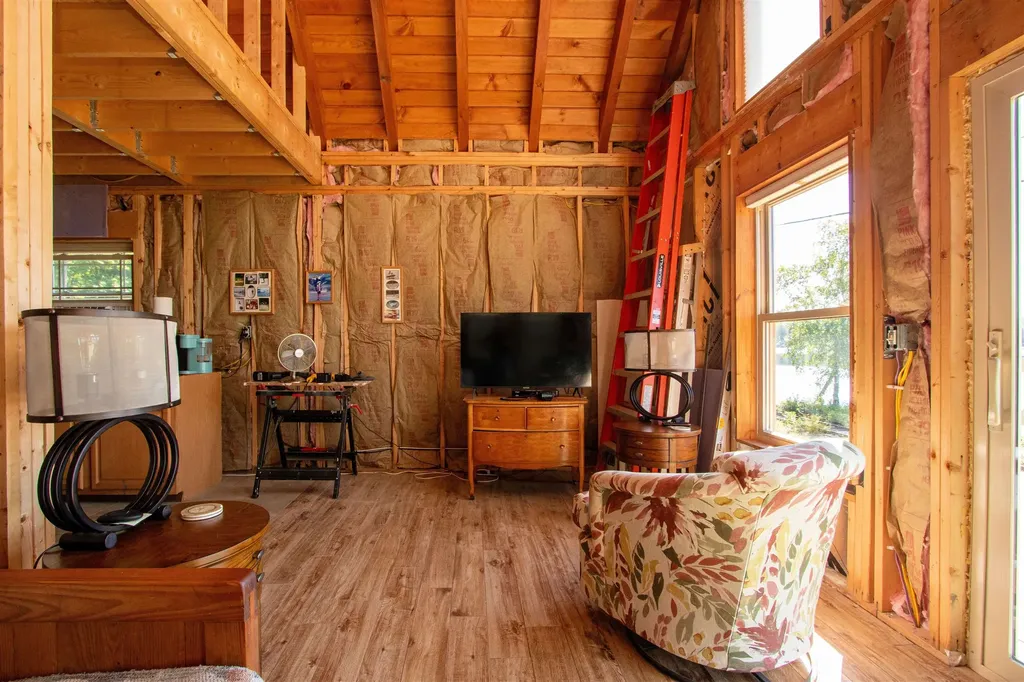 113 Renfrew Lane Concord VT 05824