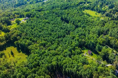 1 & 2 Joy Lane Arlington VT 05250