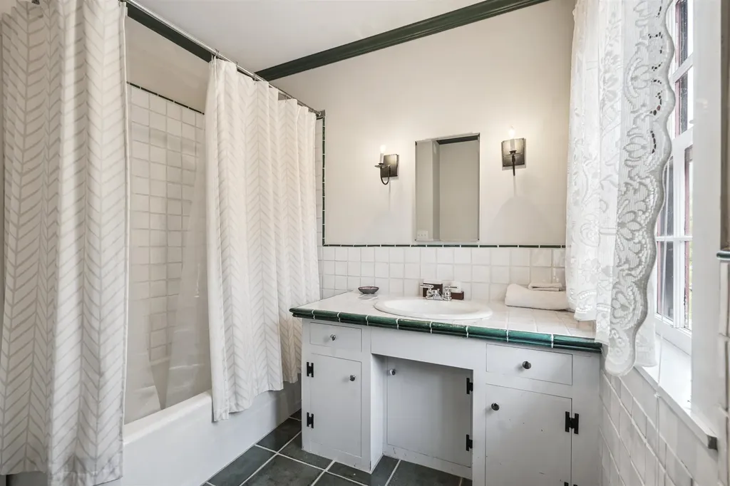 198 Piper Hill Road Weston VT 05161