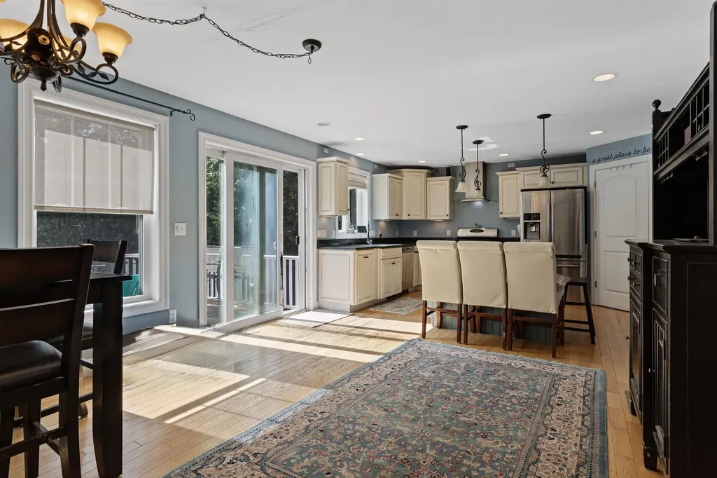 5 Stone Ridge Lane Exeter NH 03833