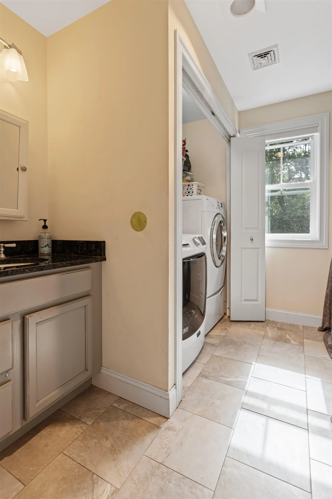 5 Stone Ridge Lane Exeter NH 03833