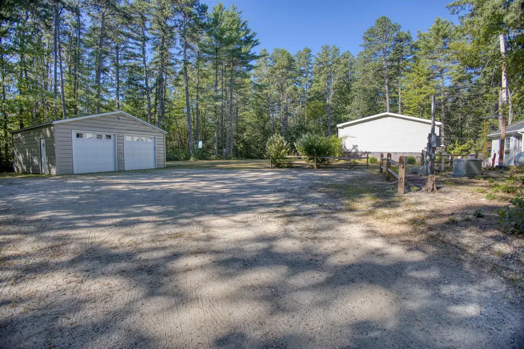 33 Blueberry Road Ossipee NH 03814