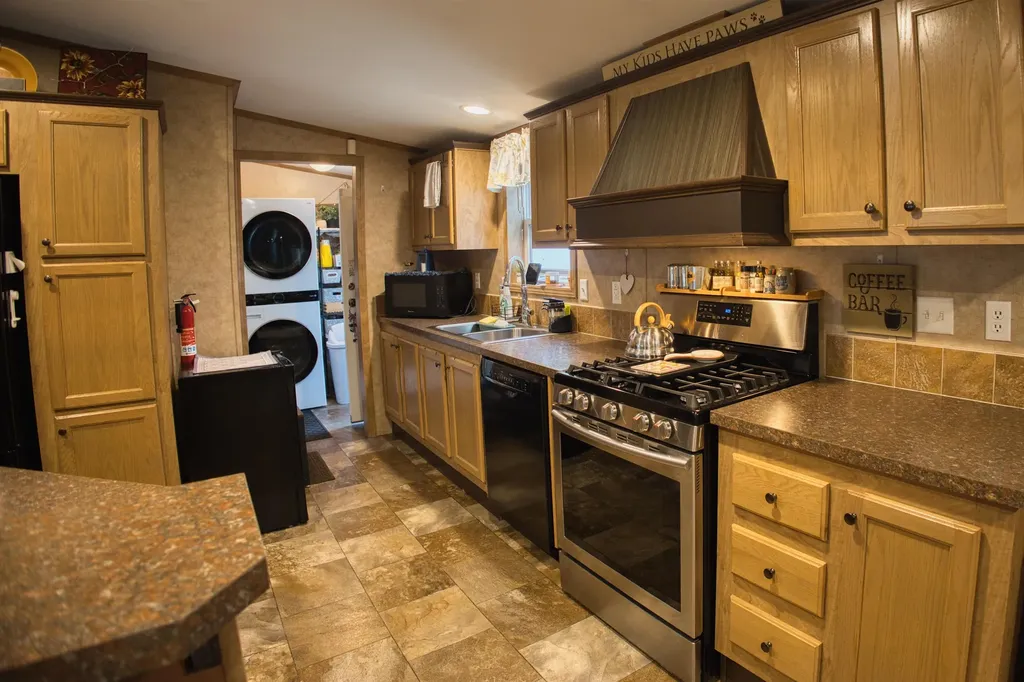 33 Blueberry Road Ossipee NH 03814