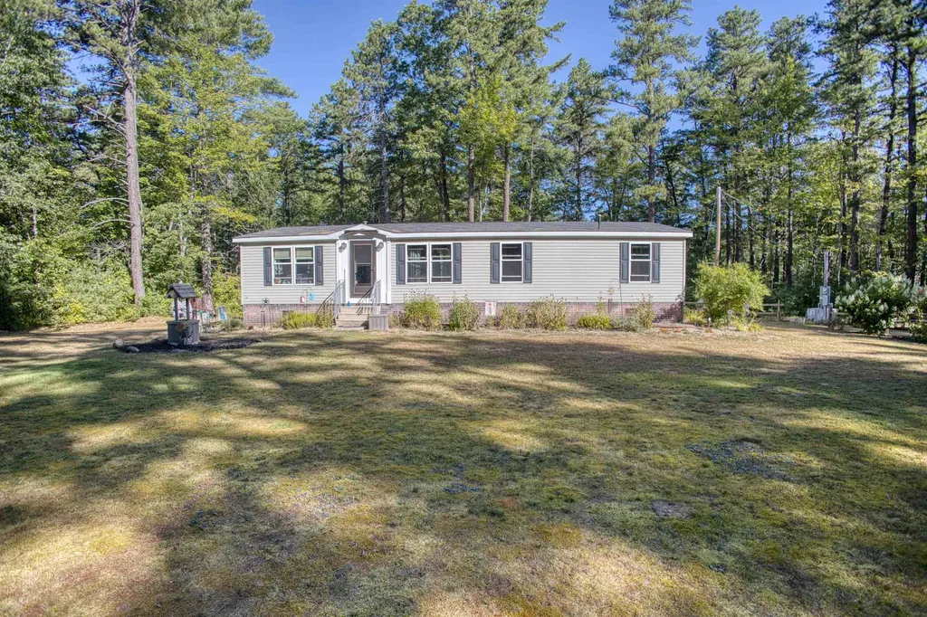 33 Blueberry Road Ossipee NH 03814