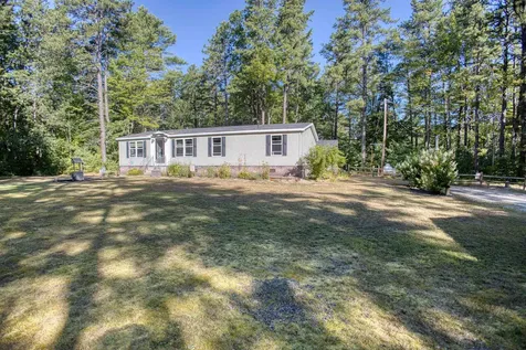 33 Blueberry Road Ossipee NH 03814