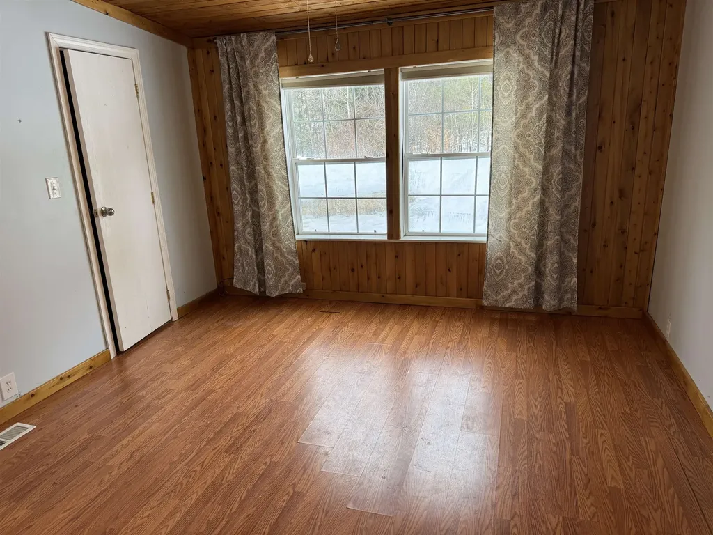 1352 Mud Hollow Road Kirby VT 05824