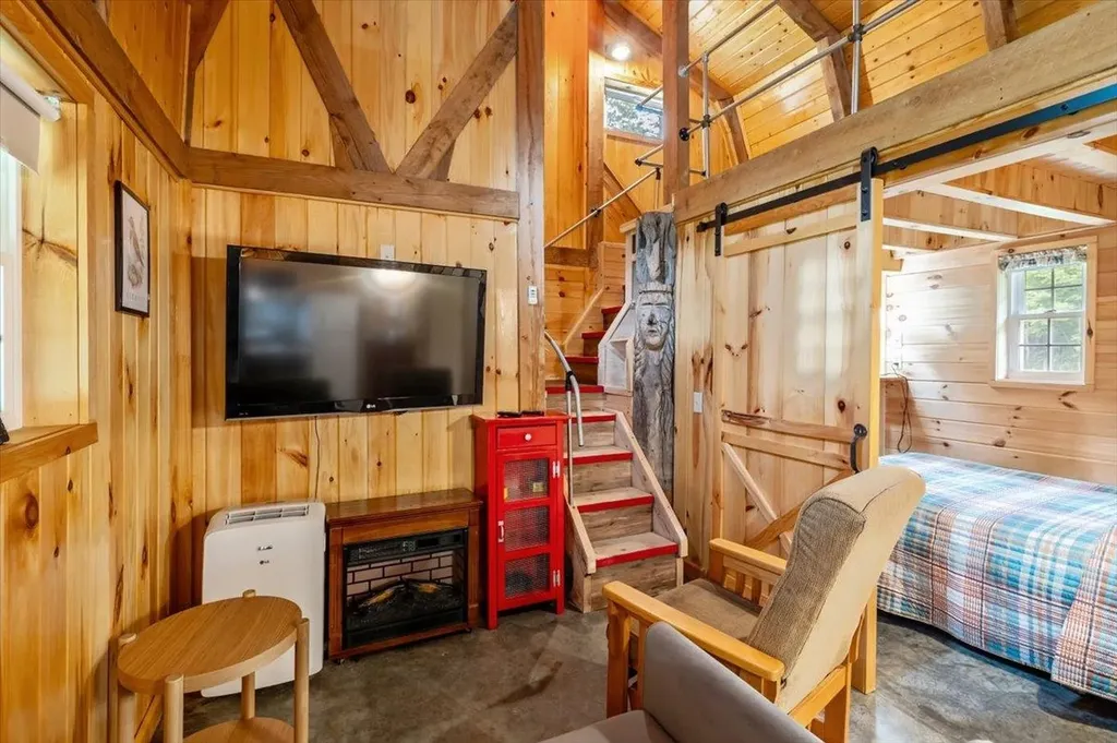 88 Ponderosa Drive Franklin VT 05457