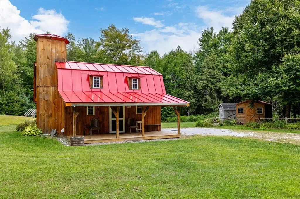 88 Ponderosa Drive Franklin VT 05457