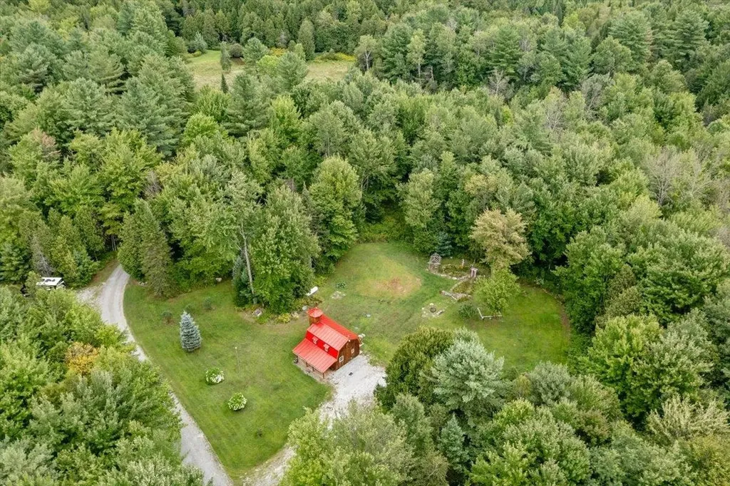 88 Ponderosa Drive Franklin VT 05457