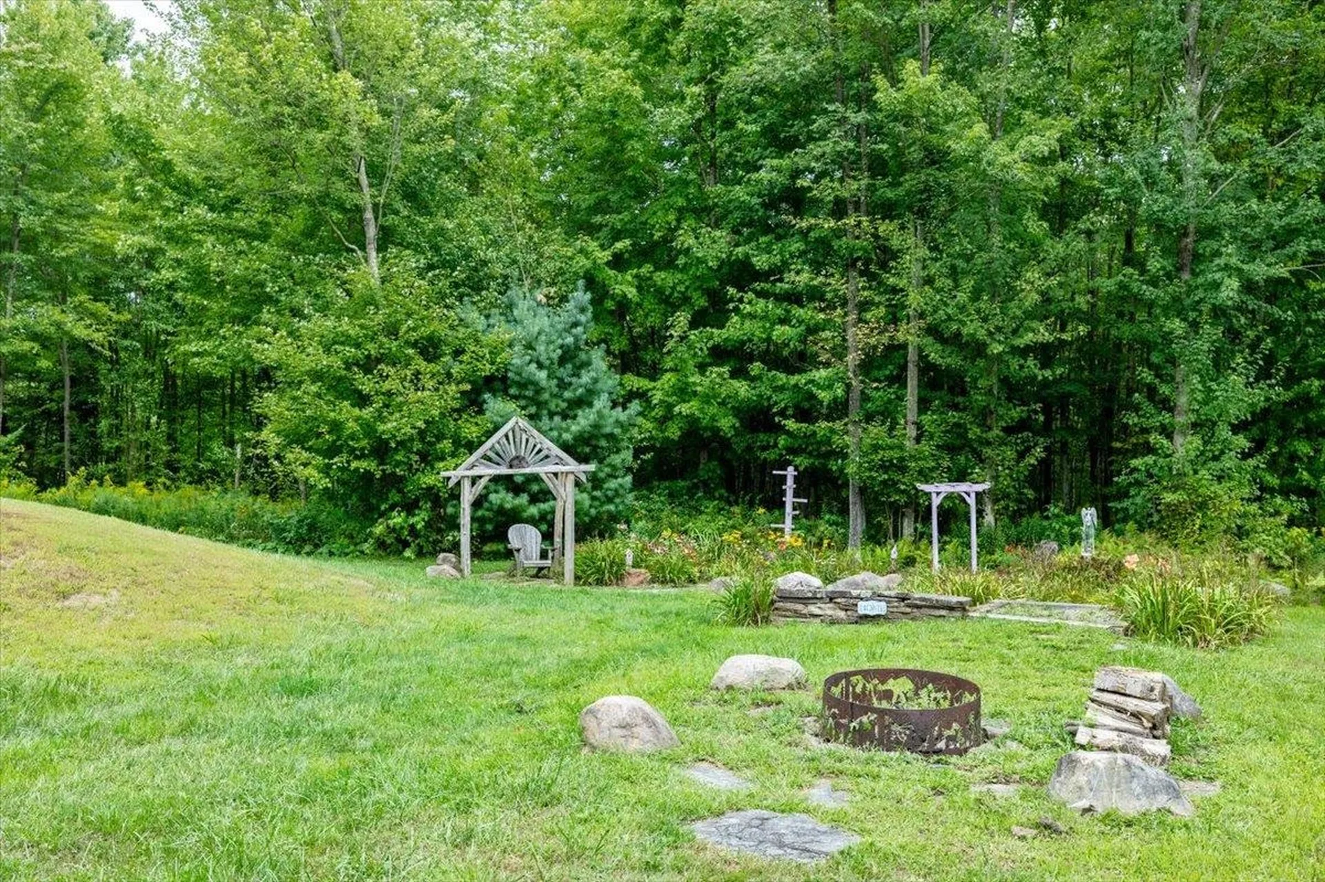 88 Ponderosa Drive Franklin VT 05457