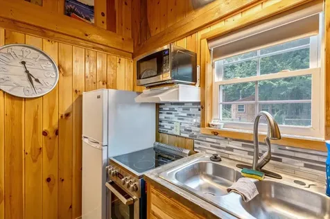 88 Ponderosa Drive Franklin VT 05457