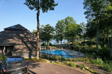 00 Ledgewood Circle Hebron NH 03241